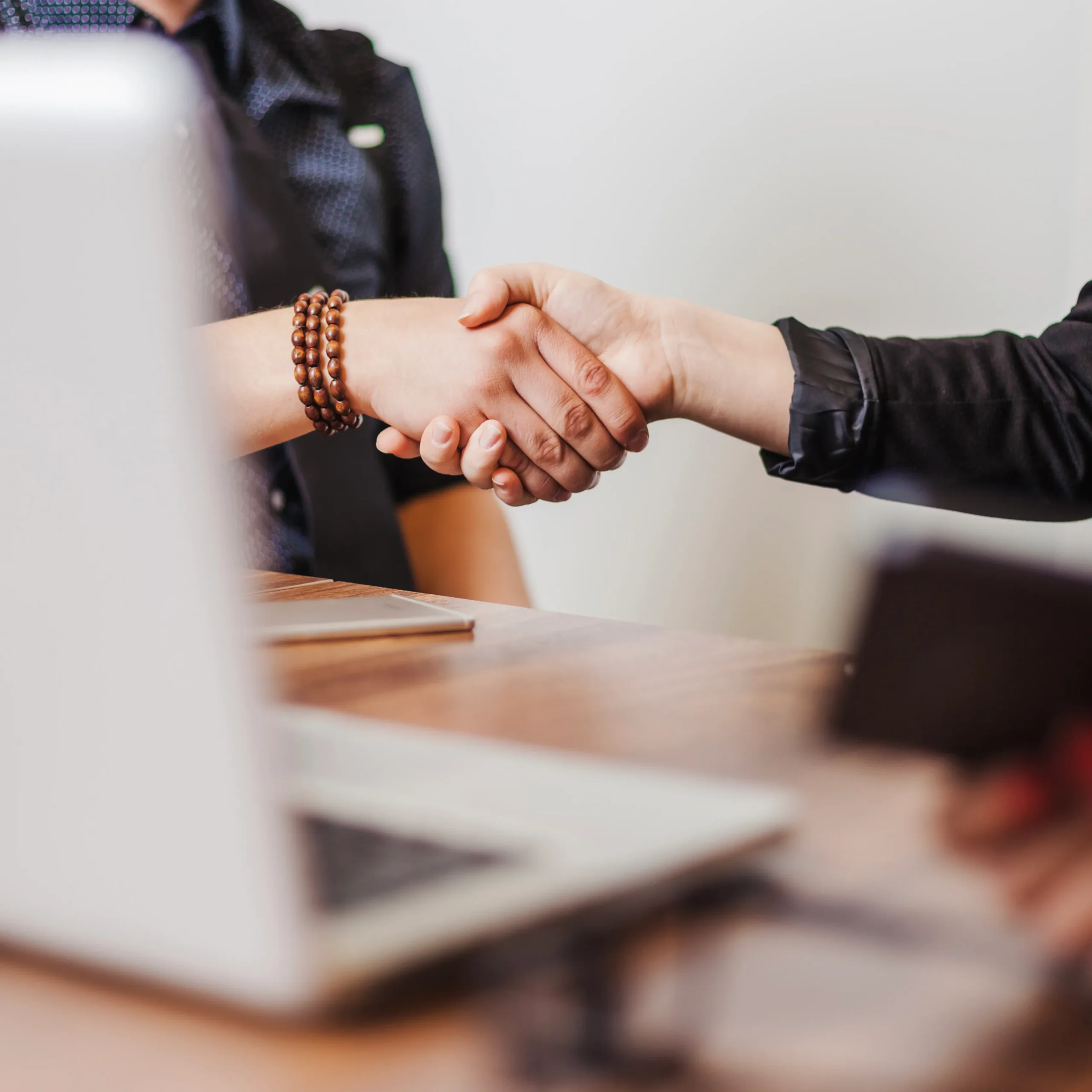 Leia mais sobre o artigo Certidão Cível: 3 Tipos e 5 Razões para utilizar a Consulta Nacional